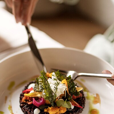 Mediterraner schwarzer Risotto