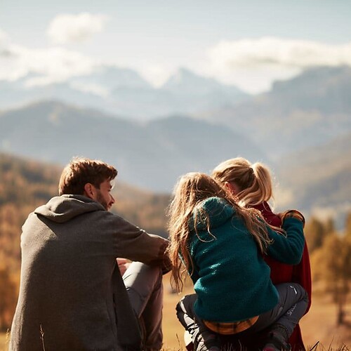 Family Autumn at Alpiana